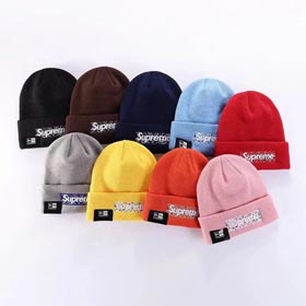 Cappello a maglia Superme  