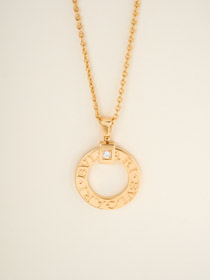 Bulgari logo inciso collana logo lettere su pendente rotondo-3585  