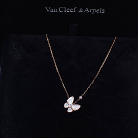 Van Cleef & Arpels oro e bianco Madre Perla collana farfalla-3694