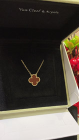 Van Cleef & Arpels Carnelian quattro foglie trifoglio collana d'oro-3888  